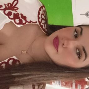 Adriana rocío, Niñera o canguro en Palma del Río