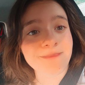 Ani, Babysitter in l'Alfàs del Pi