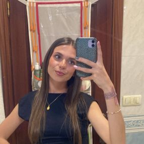 Isabel, Babysitter in A Guarda