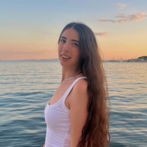 Ainhoa, Babysitter in Palau-solità i Plegamans