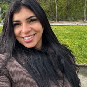 Karine, Niñera o canguro en El Barco de Valdeorras