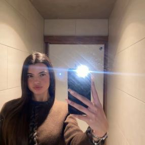 Laura, Niñera o canguro en Moguer