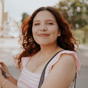 Gabriela, Babysitter in Sollana