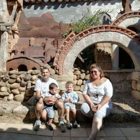Amapola, Familia en Logroño
