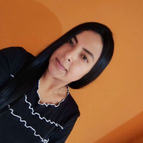Alejandra, Niñera o canguro en Sant Boi de Llobregat
