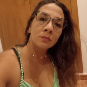 Andrea, Niñera o canguro en Puzol