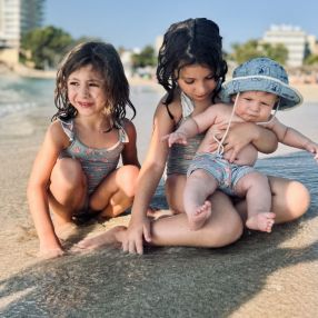 Regueiro de Mergelina, Familia en Las Rozas de Madrid