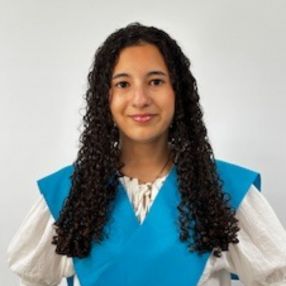 Asmaa, Niñera o canguro en La Almunia de Doña Godina