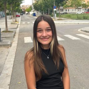 Oksana, Niñera o canguro en La Ràpita