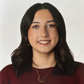 Daniela, Niñera o canguro en Colindres