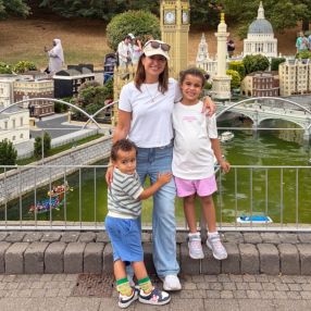 Sarah, Familia en Granada
