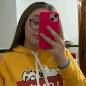 Samara, Babysitter in Peñarroya-Pueblonuevo
