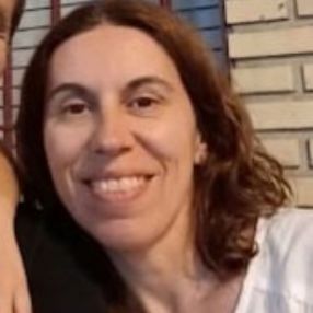 Laura, Niñera o canguro en Altabix