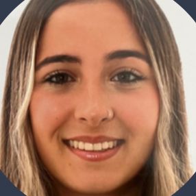 Ana, Babysitter in Gines