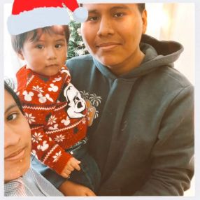 Angie, Familia en Colindres