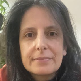 Susana, Niñera o canguro en Llagostera