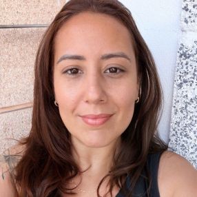 Vanessa, Babysitter in Marín