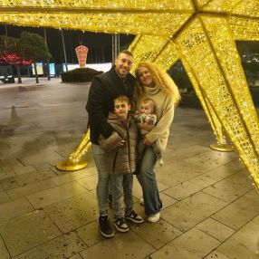Irene, Familia en Figueres