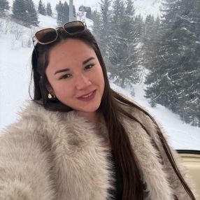 Camila, Babysitter in Torrente