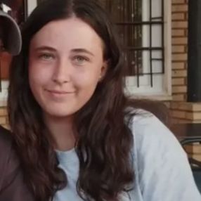 Lucia, Babysitter in La Zarza