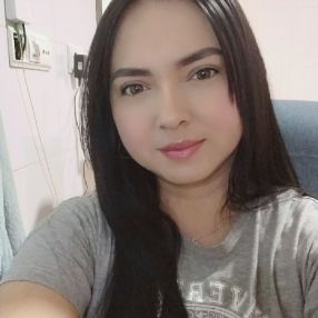 Paola, Niñera o canguro en Bétera