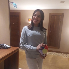 Houda, Niñera o canguro en Mairena del Aljarafe