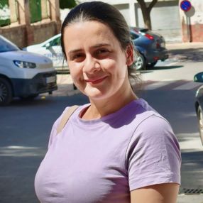 Diana Marcela, Niñera o canguro en Calasparra