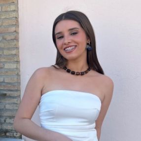 Maria, Niñera o canguro en Benacazón