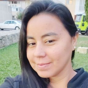 Yuliana, Babysitter in Sineu
