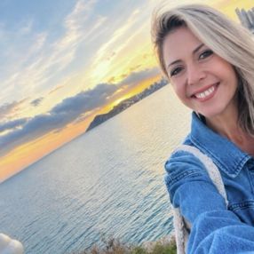 Jessy, Niñera o canguro en Alaquàs