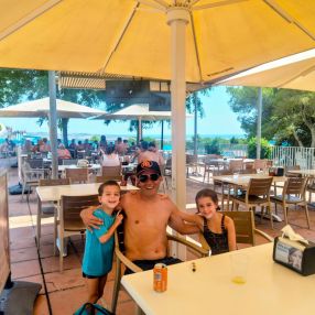 Endika, Familia en Irun