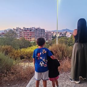 Danubier, Familia en Alicante
