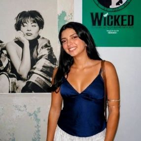 Daniela, Babysitter in Vinalesa