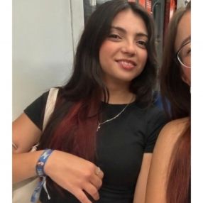 Daniela, Niñera o canguro en Vinalesa