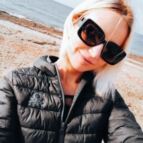 Olha, Babysitter in Benlloch
