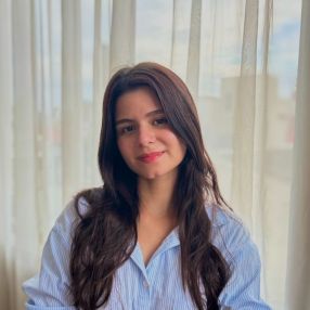 Mikaely, Niñera o canguro en Granada