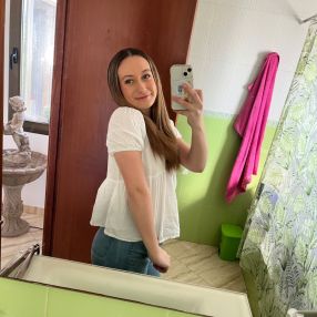 Xisca, Babysitter in Sant Joan