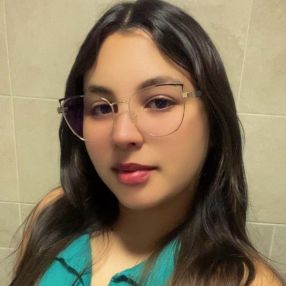 Mariana, Babysitter in Alzira