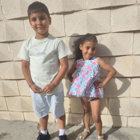 Sayra, Family in Coria del Río