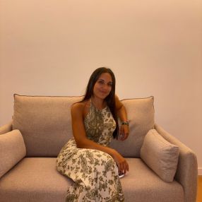 Nuria, Babysitter in Felanitx