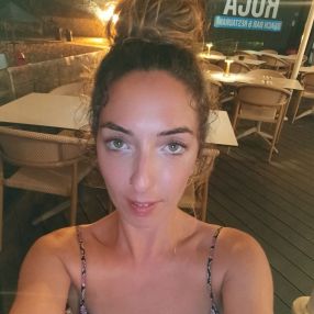 Raquel, Babysitter in Ourense