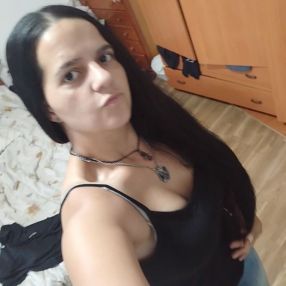 Ludivina, Niñera o canguro en Algarrobo