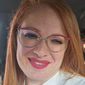 Lisette, Niñera o canguro en Godella