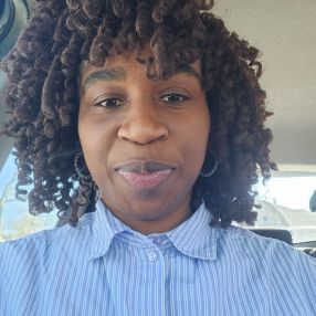 Lucette, Babysitter in Badia del Vallès