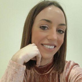 Sandra, Niñera o canguro en Martos