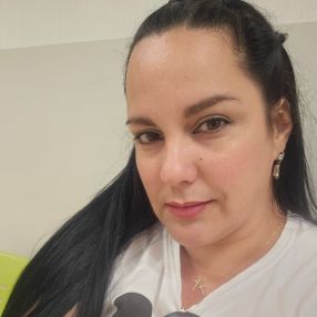 Yanisleydis, Babysitter in Sada