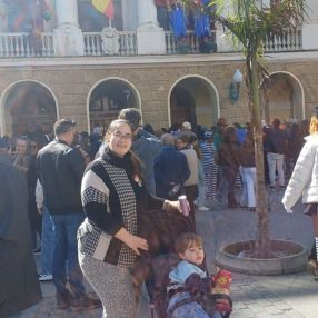 Sara, Family in Sevilla