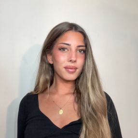 Raquel, Babysitter in Villanueva del Ariscal