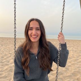 Maddi, Niñera o canguro en Beasain