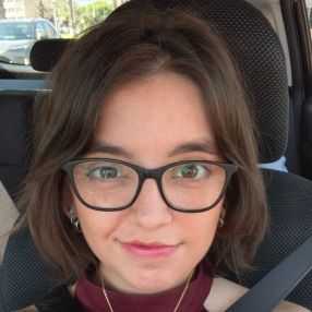María, Niñera o canguro en El Puntal